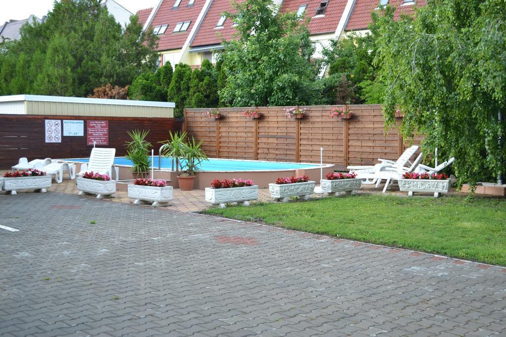 Guest House Silatti - Apartments Keszthely Exterior photo